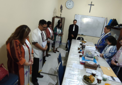 Minggu 28 April 2024