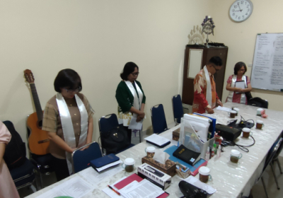 Minggu 14 April 2024